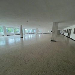 EDIFICIO UNIVERSIDAD 2
Prol. Corregidora Sur N.21. 2do Piso